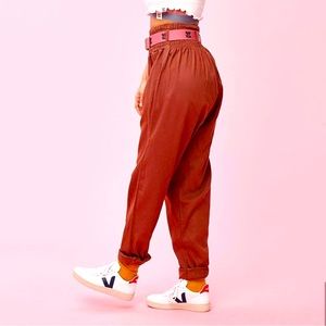 Lucy & Yak 'Alexa' Lightweight Organic Cotton Trousers in Rust Orange Size Large